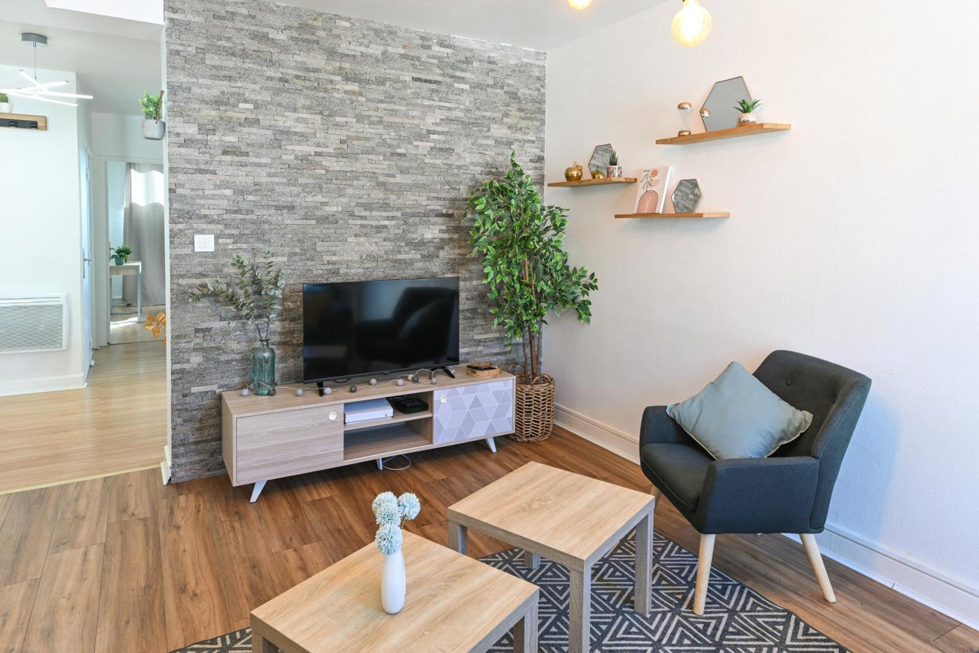 Grand Appartement Avec Balcon Hyper - Centre Tarbes Exterior photo